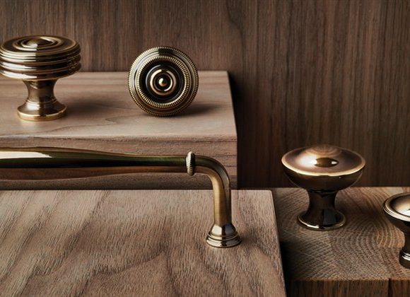 Classic Brass premium cabinet and door hardware