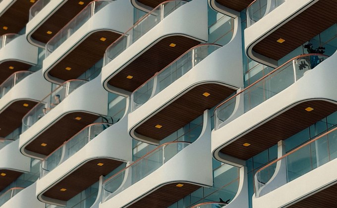 Modern residential building illustrating Dubai’s smart building growth